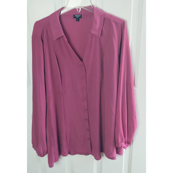 Torrid 3 Women 3x 24W Red Violet (Mauve) Harper Georgette Blouse - Picture 4 of 8